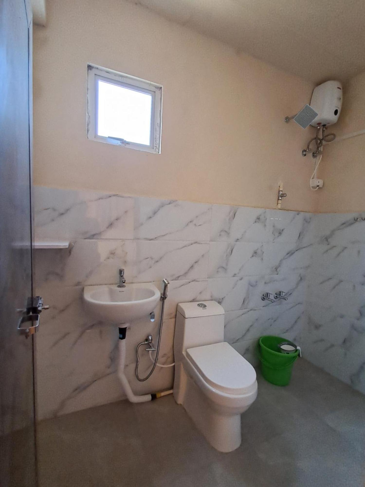 Dormitories/Hosteller, Giftland Homestay Āīzawl Екстериор снимка