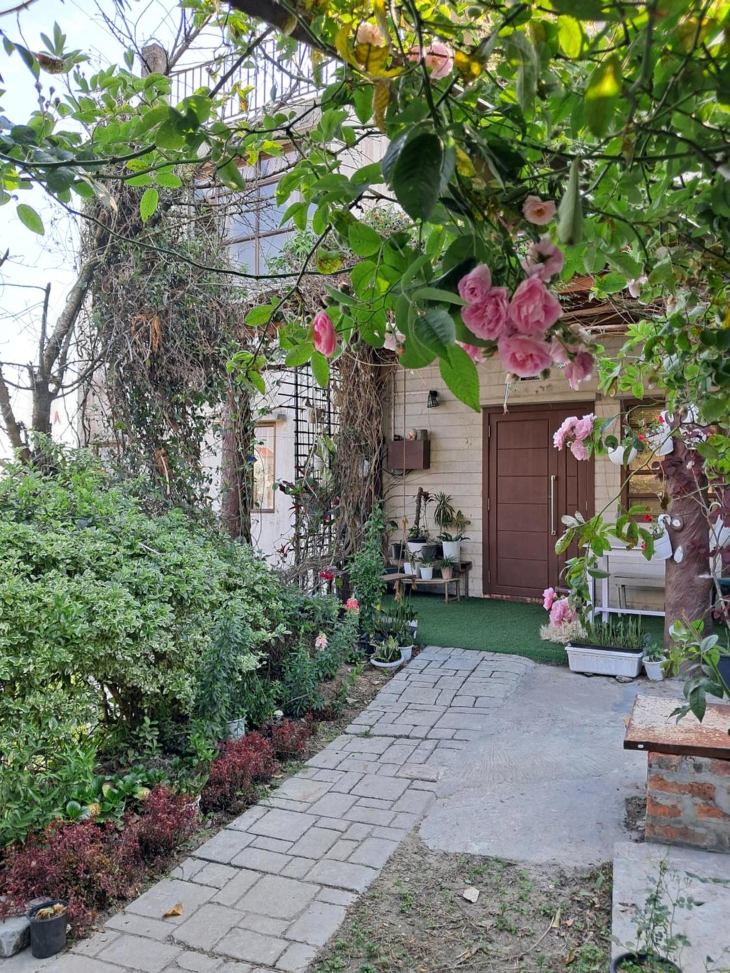 Dormitories/Hosteller, Giftland Homestay Āīzawl Екстериор снимка